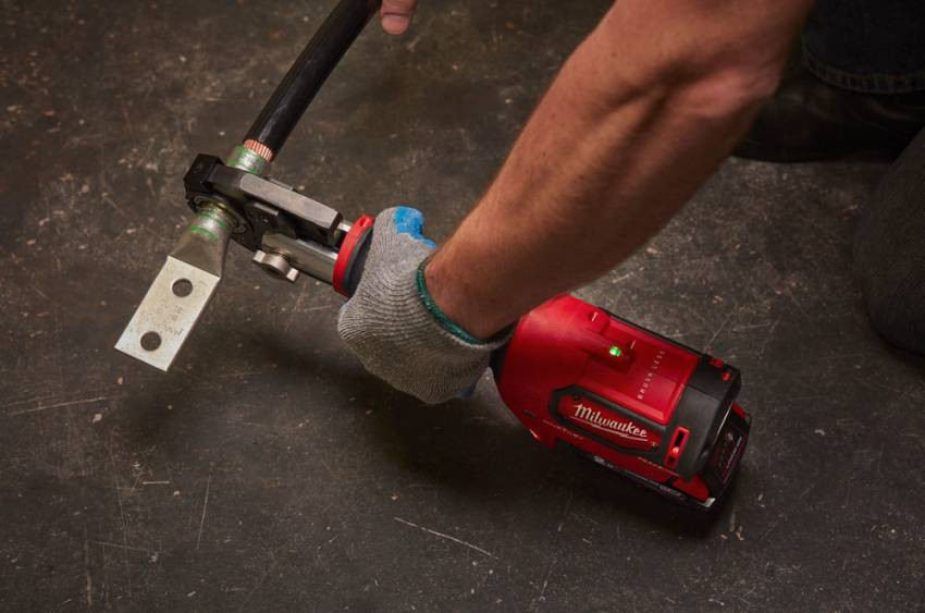 Обжимник гідравлічний акумуляторний MILWAUKEE M18 HCCT-201C ONE-KEY-4933451194